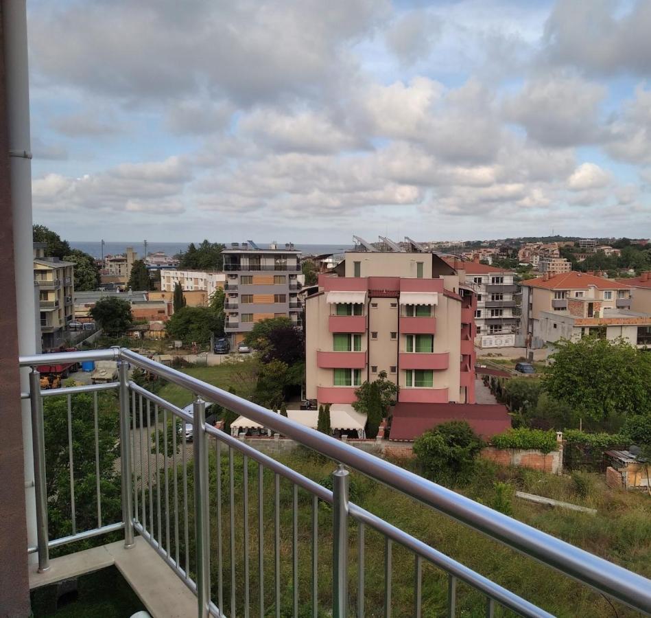 Apartment Georgiev Созопол Екстериор снимка